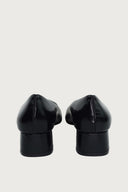 Pretty Black Leather Heels andreacarrano 
