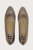 Pretty Taupe Leather Heels andreacarrano 